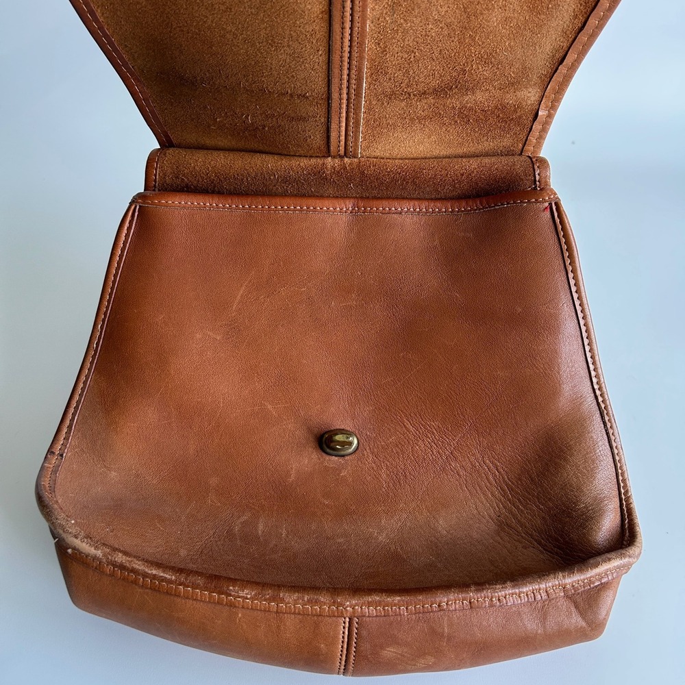 Coach Crescent Saddle 9235 British Tan Leather Shoulder Bag Good - Picture 7 of 14